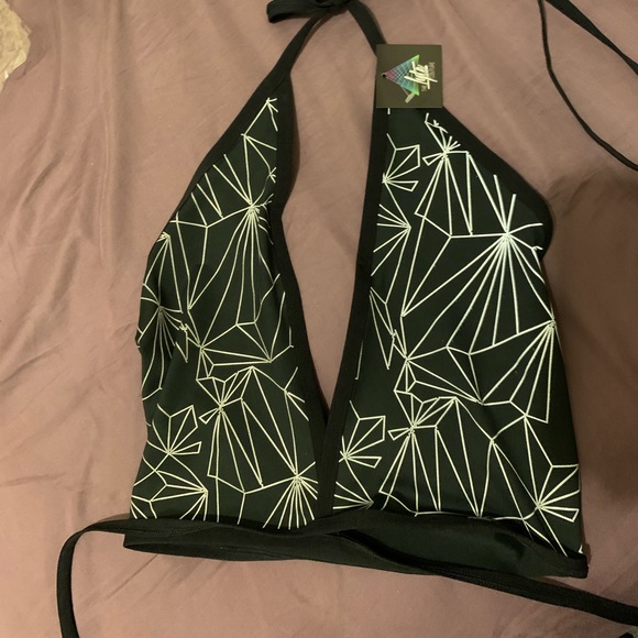 The lyte couture multi wear reflective top - Picture 2 of 7